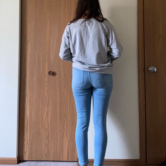 Zara Blue Jeans - Picture 3 of 8